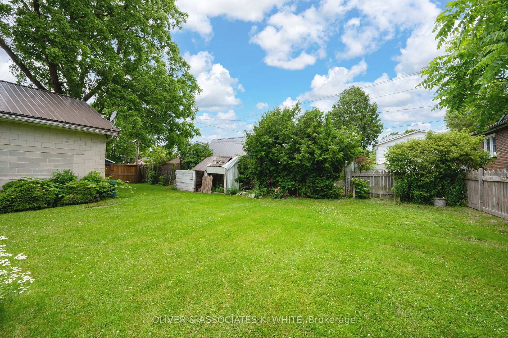 273 Sydenham Street photo 20