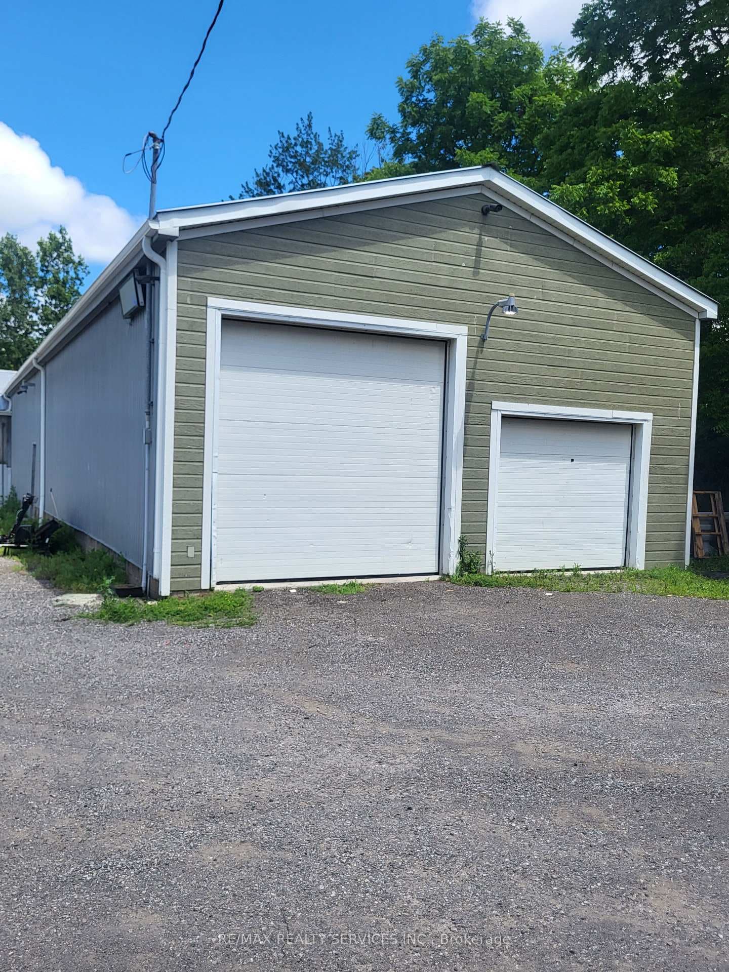 698 Highway 6 Highway Unit 2 photo 1