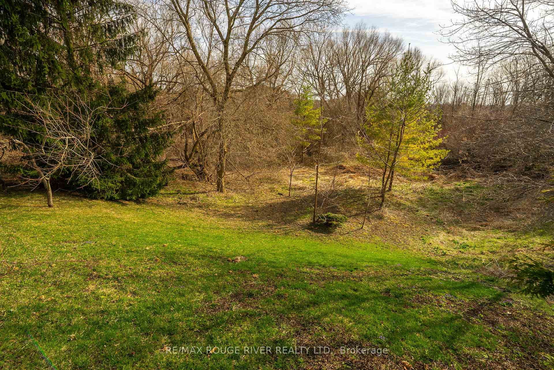 45 Kennett Drive photo 40