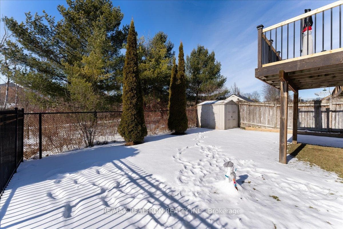 230 Sawmill Valley Drive photo 36