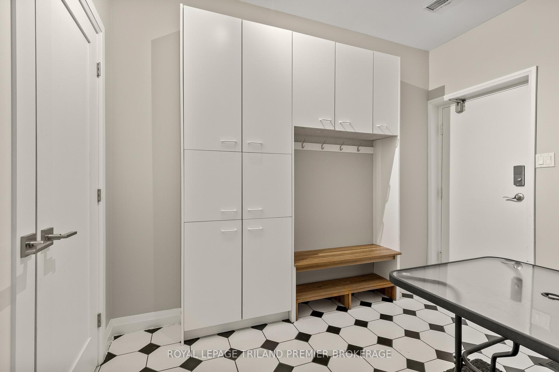 152 Albert Street Unit 9 photo 29