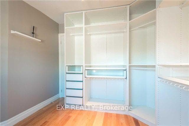 174 Bellwoods Avenue photo 10