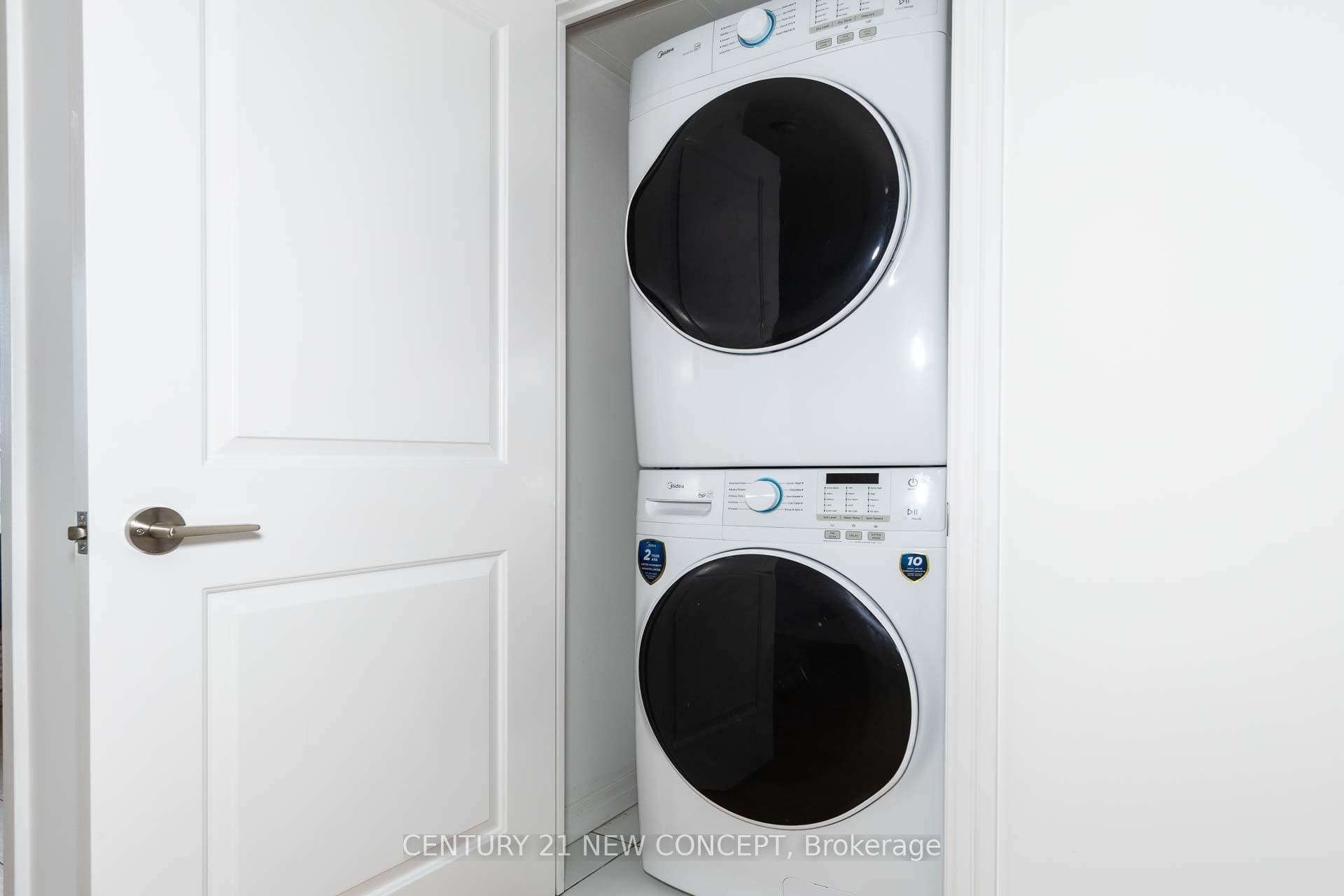 2015 Sheppard Avenue Unit 903 photo 19