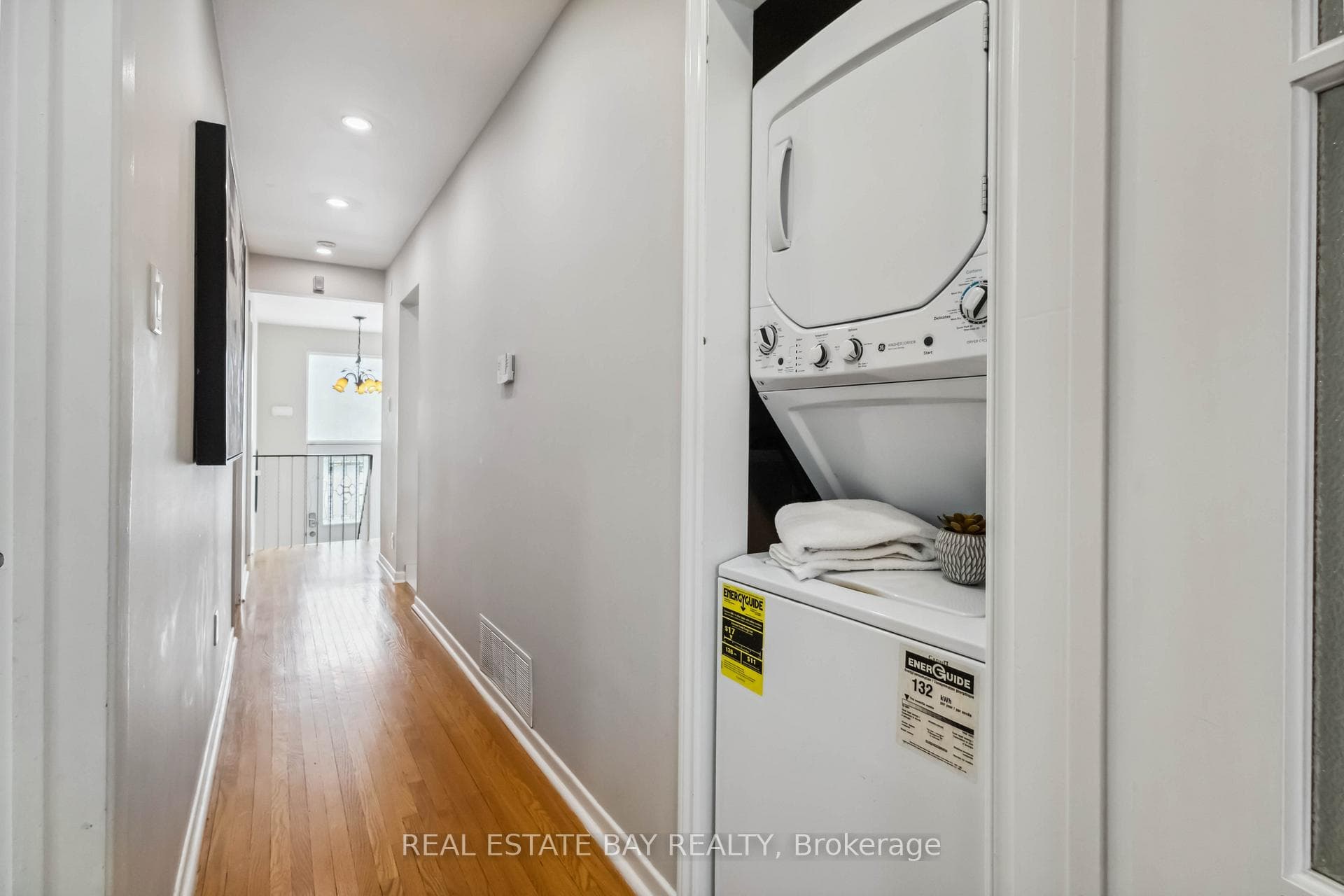 44 ANGORA Street photo 21