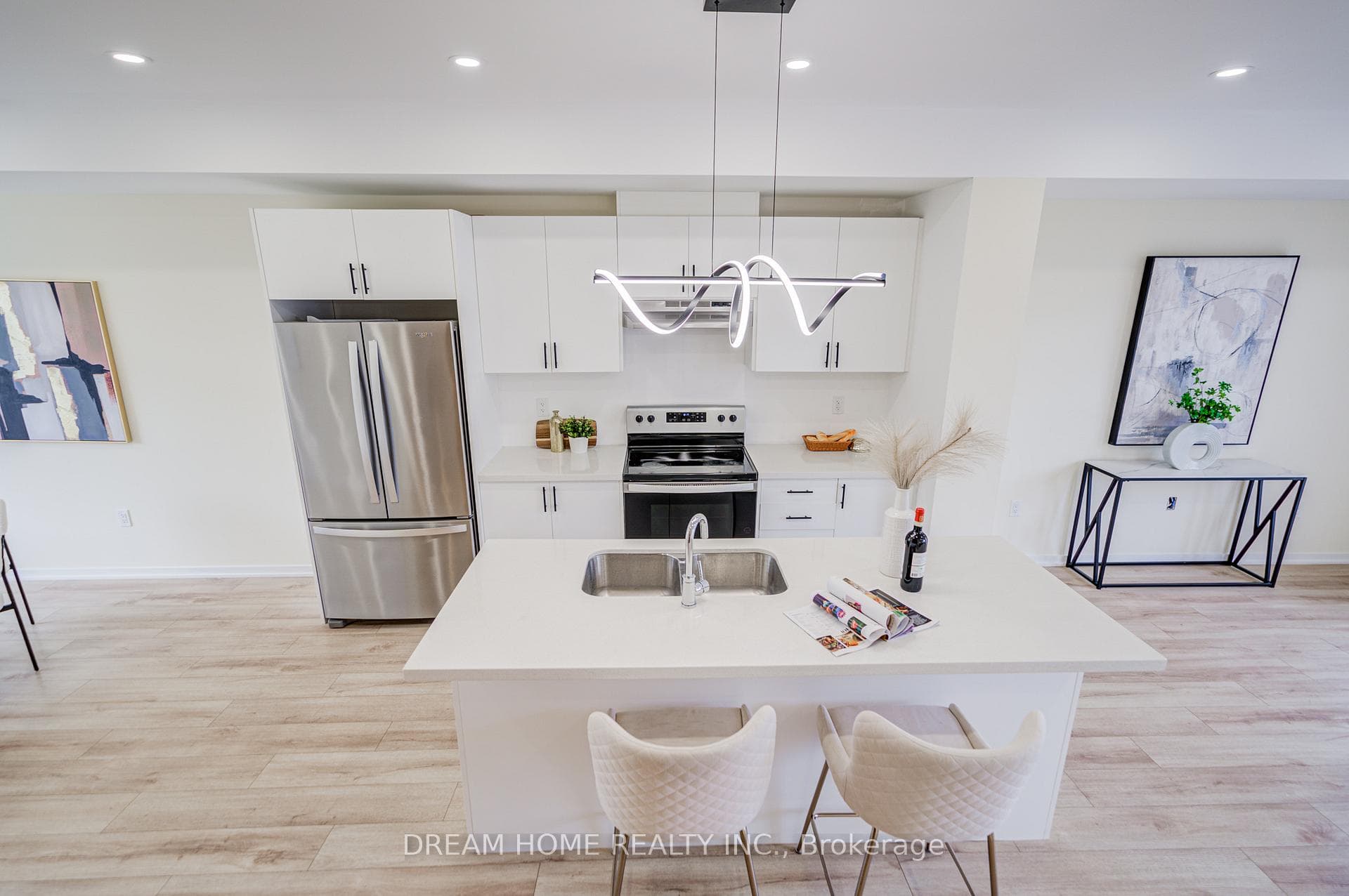 99 Crimson Forest Drive photo 18