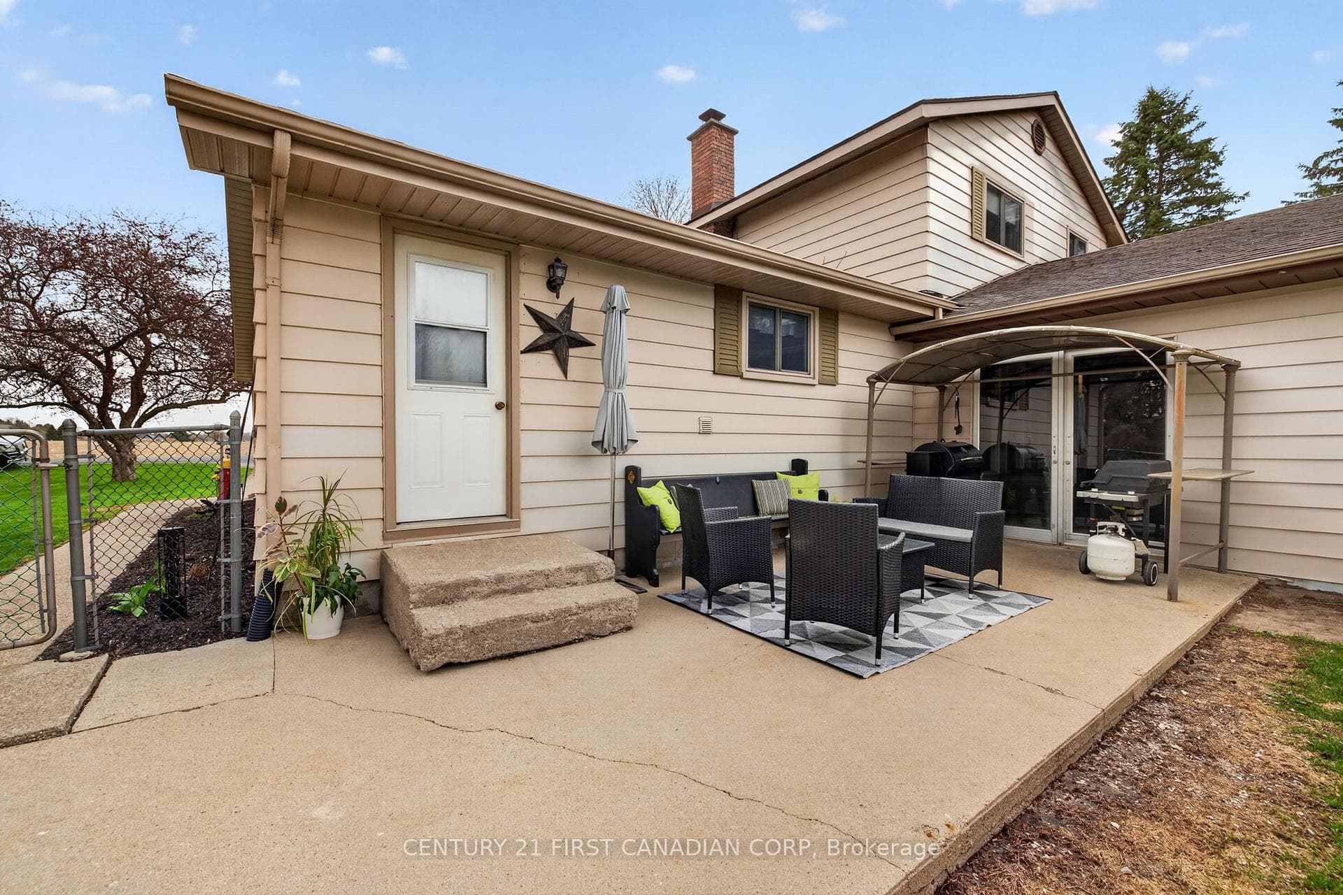 8889 Hacienda Road photo 35