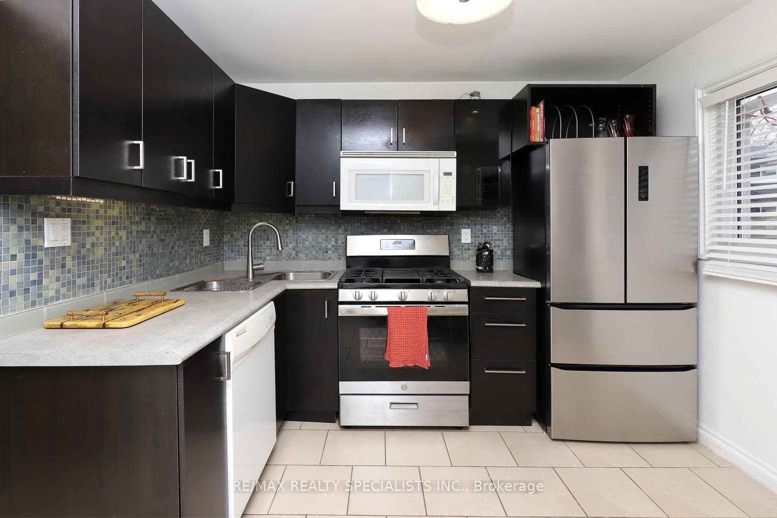 2050 Upper Middle Road Unit 137 photo 6