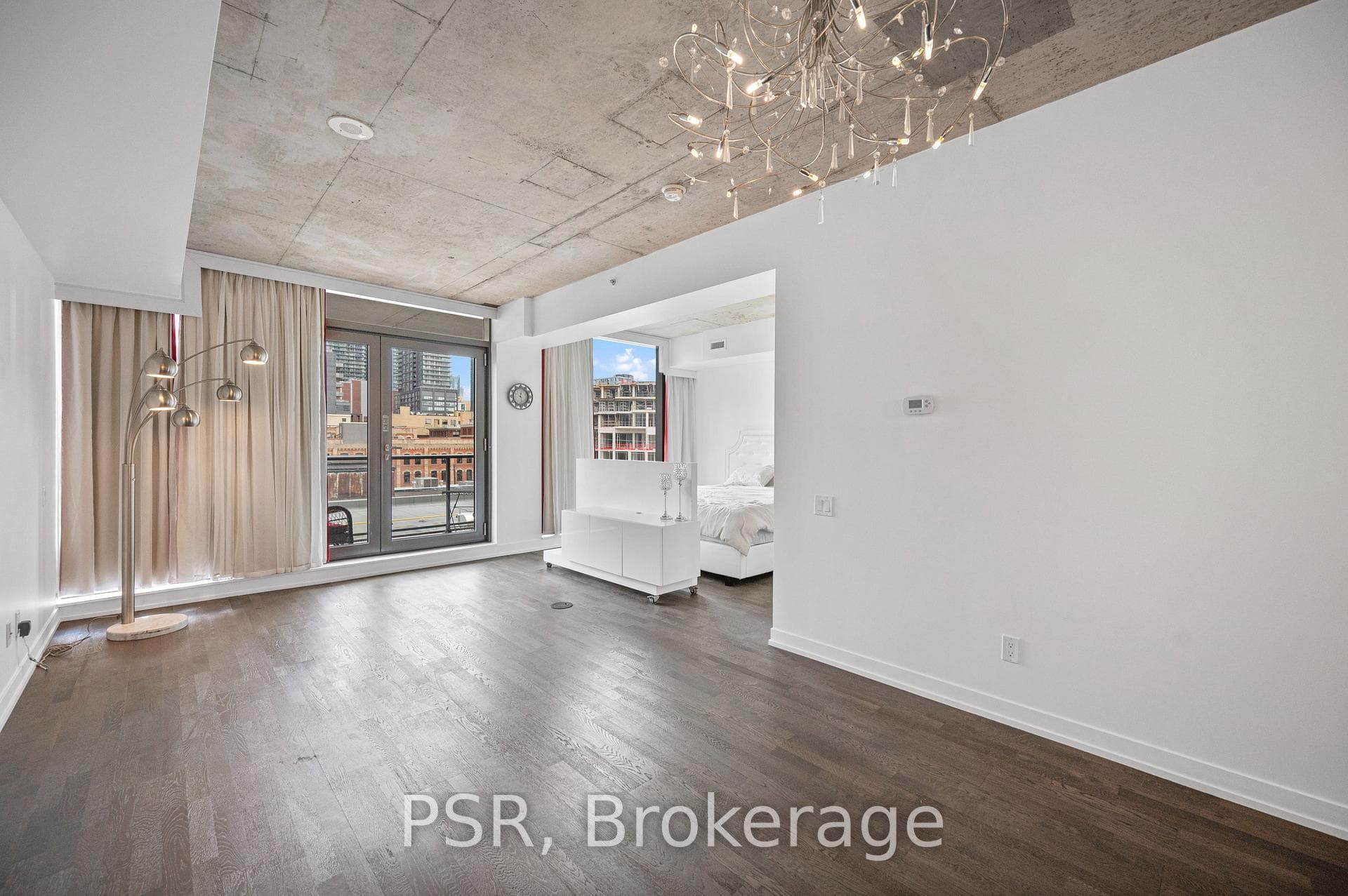 560 King Street Unit 407 photo 12