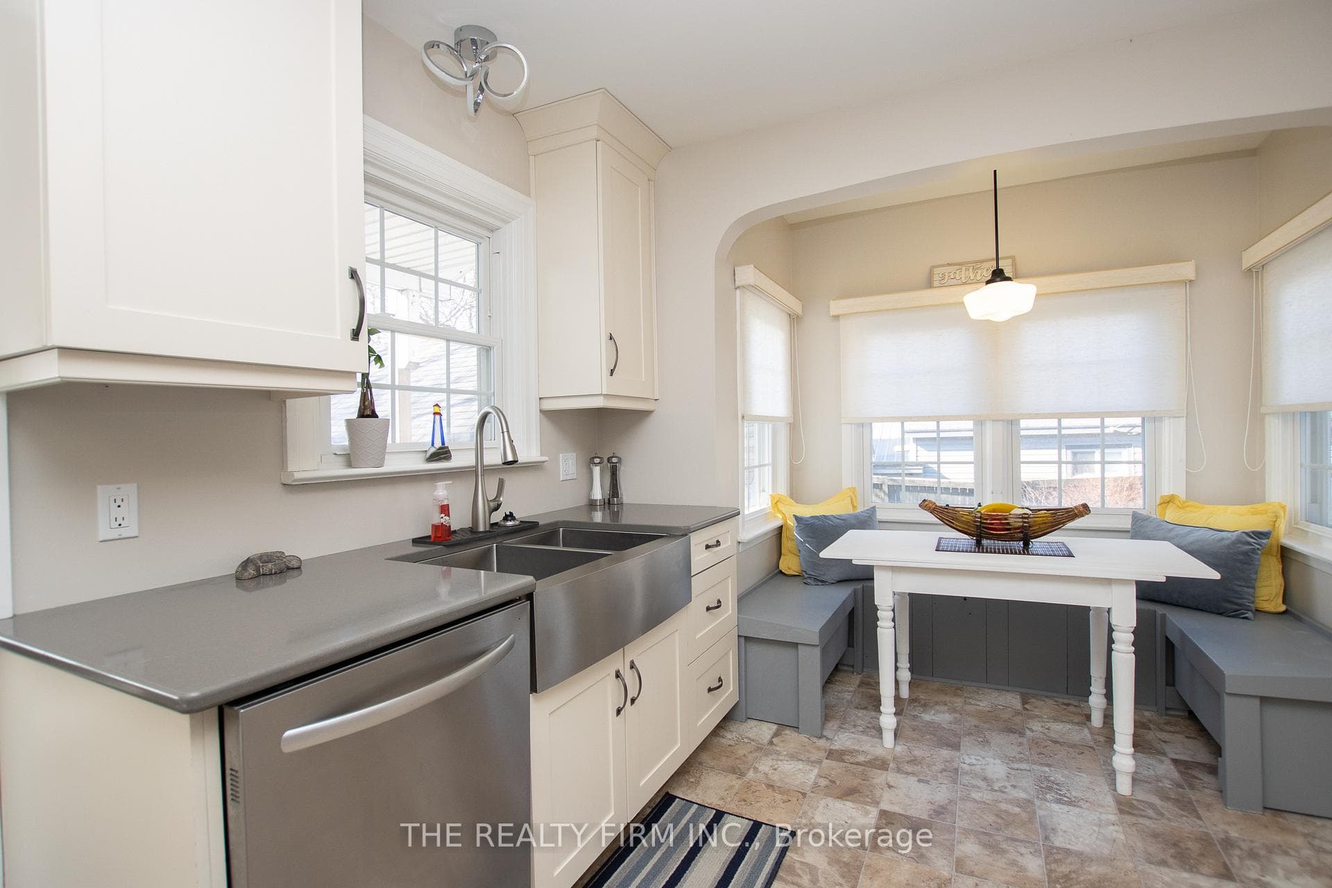 18378 Erie Shore Drive photo 7