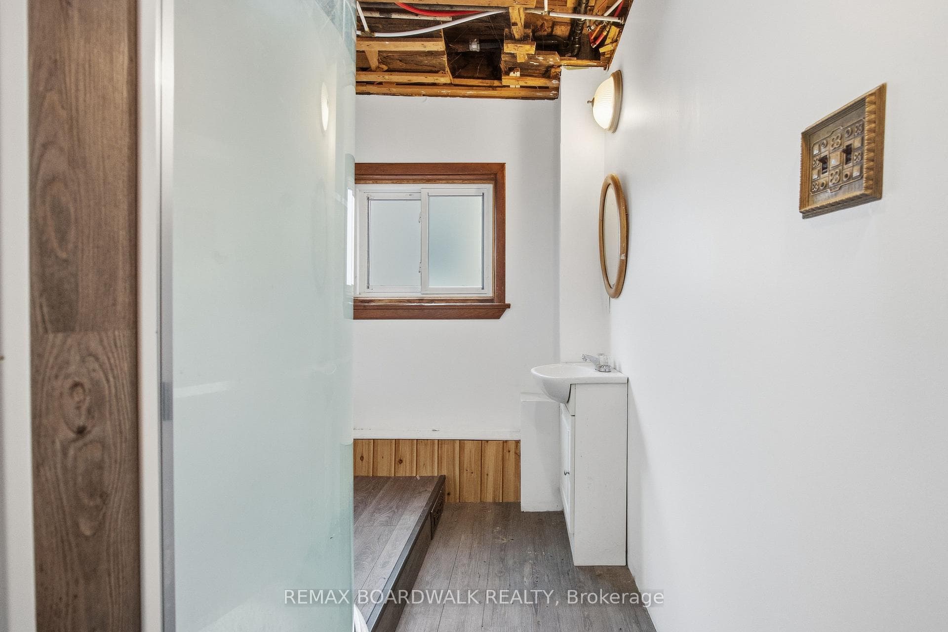 88 Charles Street photo 8