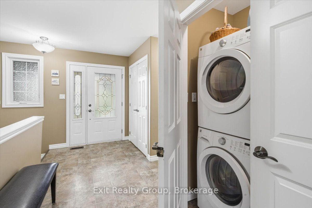 267 Raglan Street photo 7