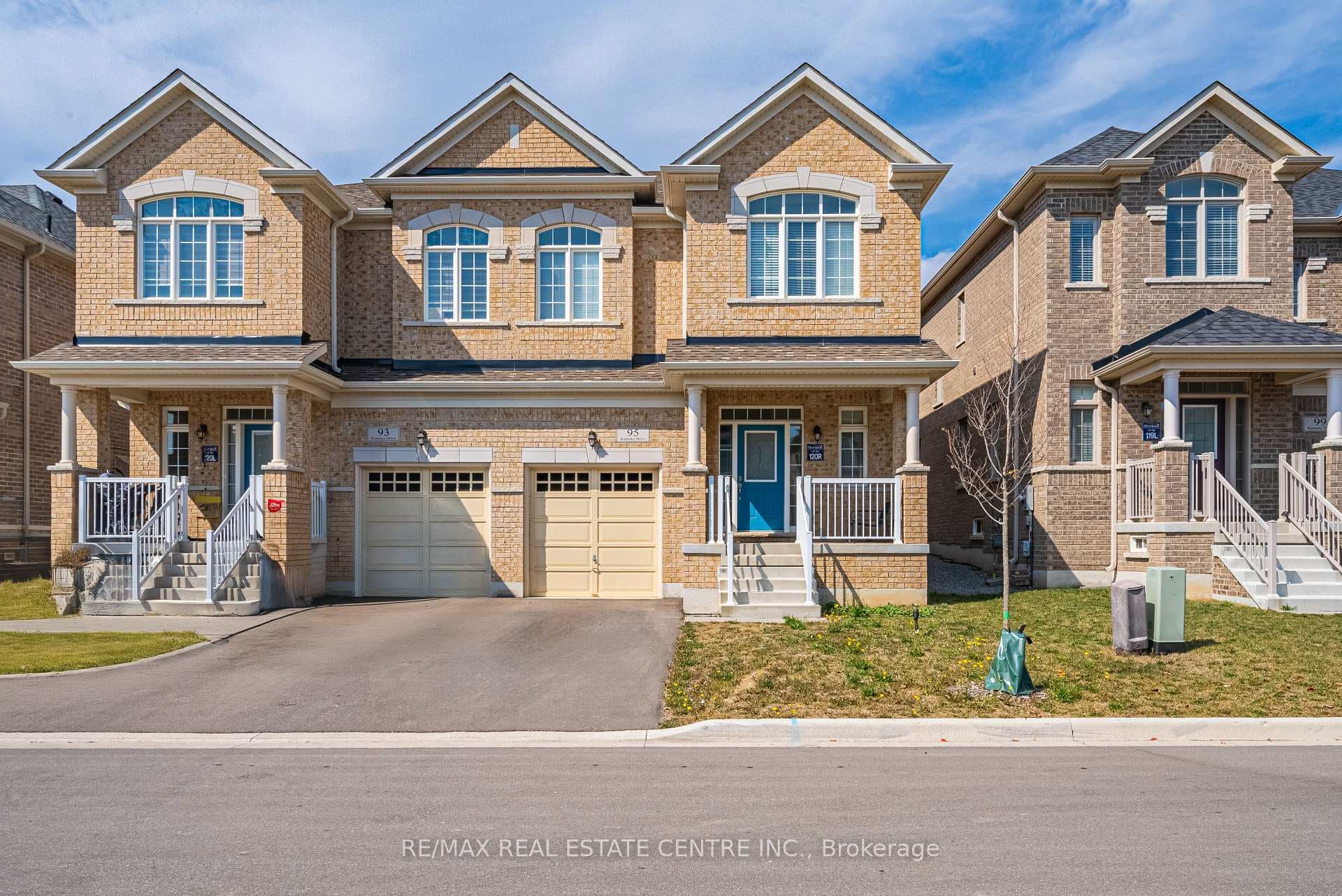 95 Kenesky Drive photo 1