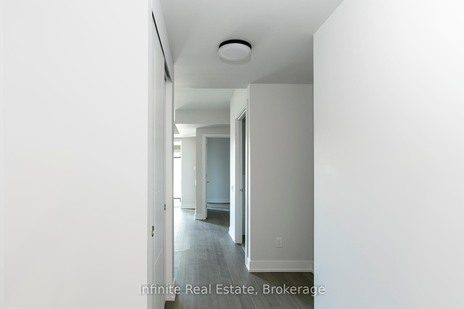 664 Spadina Avenue Unit 214 photo 10