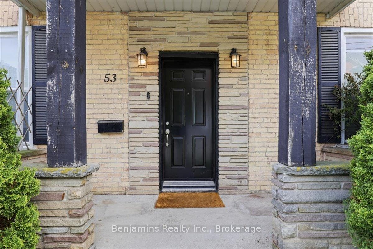53 Eby Street photo 3