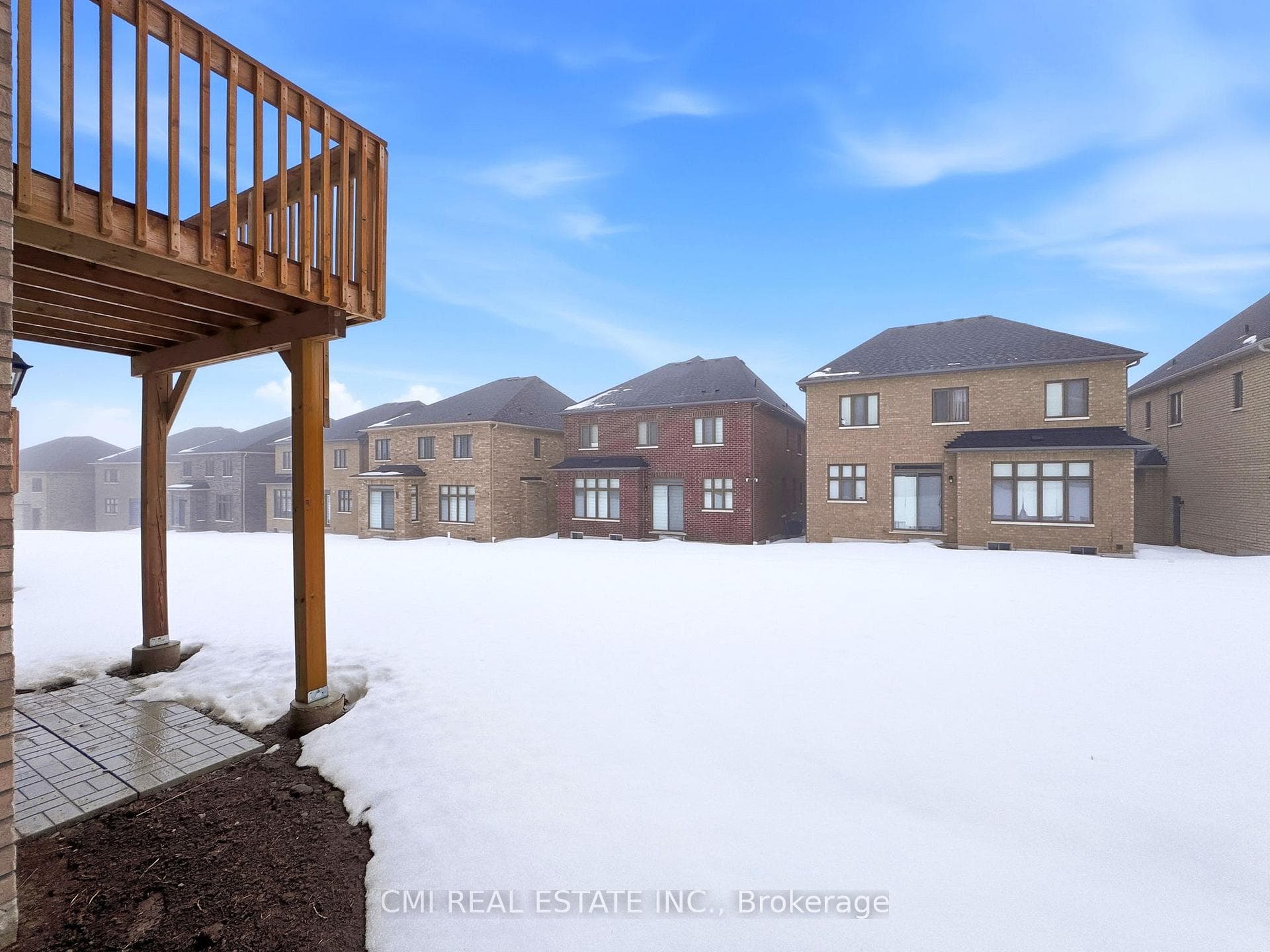125 Raspberry Ridge Avenue photo 50