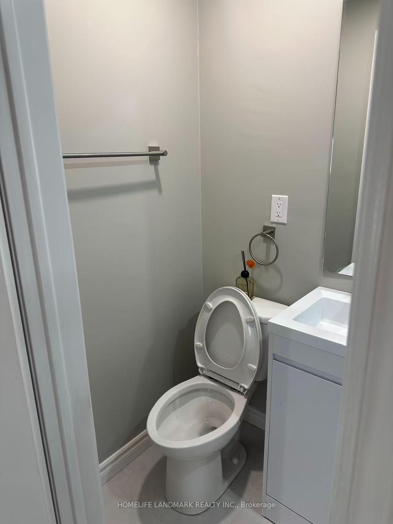 4 Sinden Drive photo 24