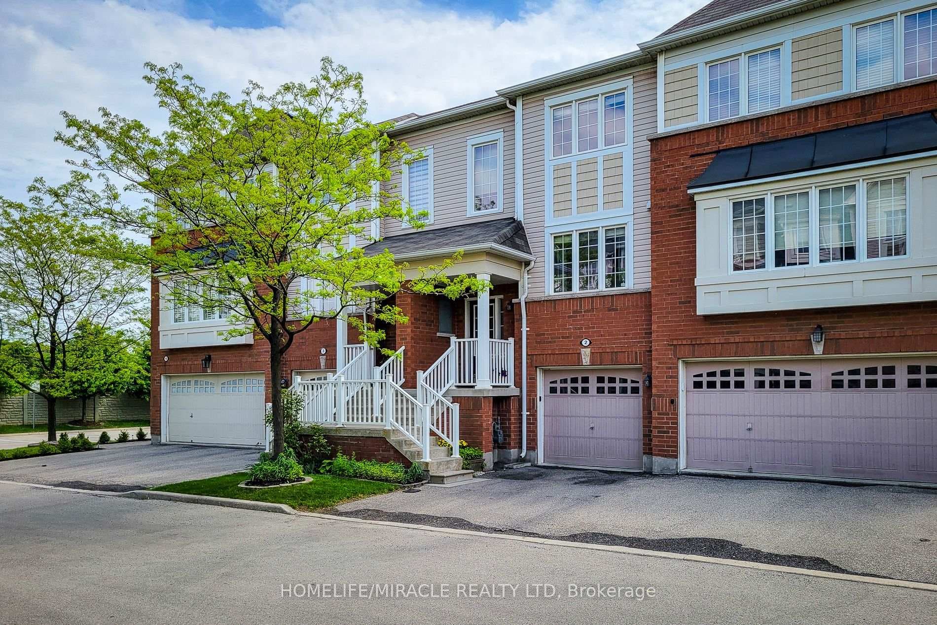 7 Sirente Drive Unit 2 photo 4