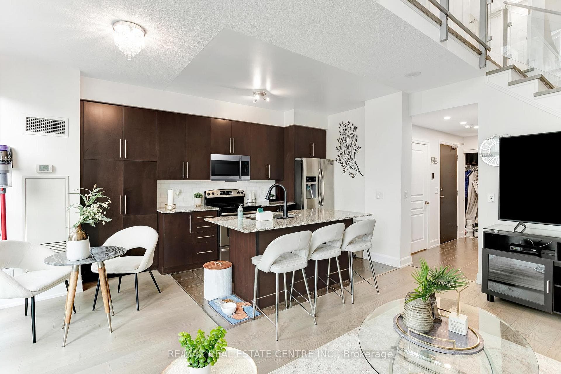 223 Webb Drive Unit 1201 photo 6