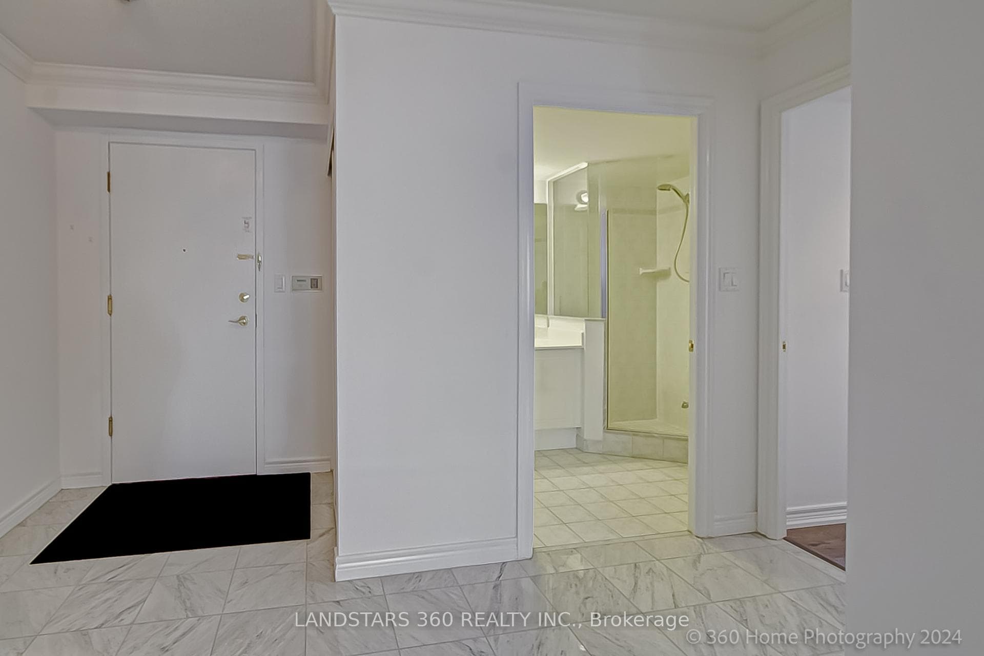 Spacious entry foyer