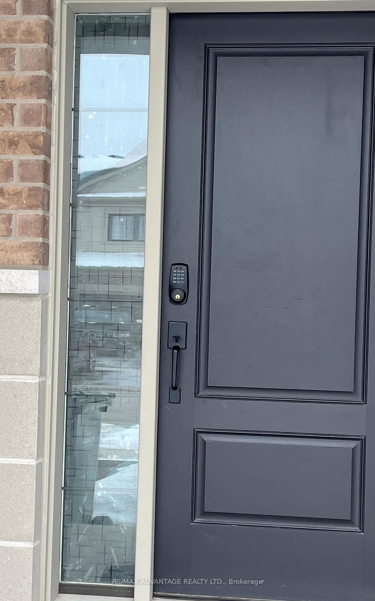 107 Cortland Terrace photo 2