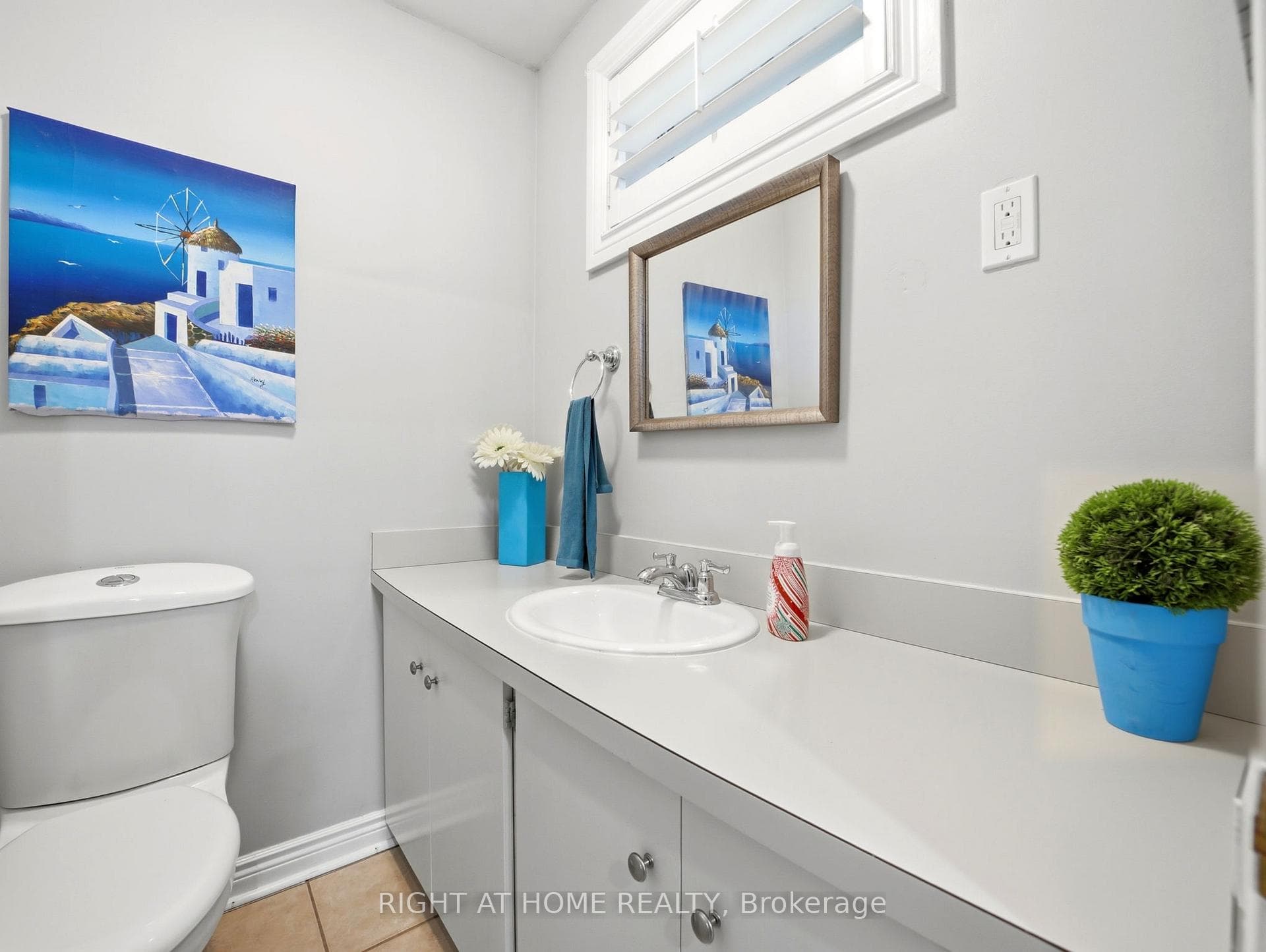 30 Carl Crescent photo 23