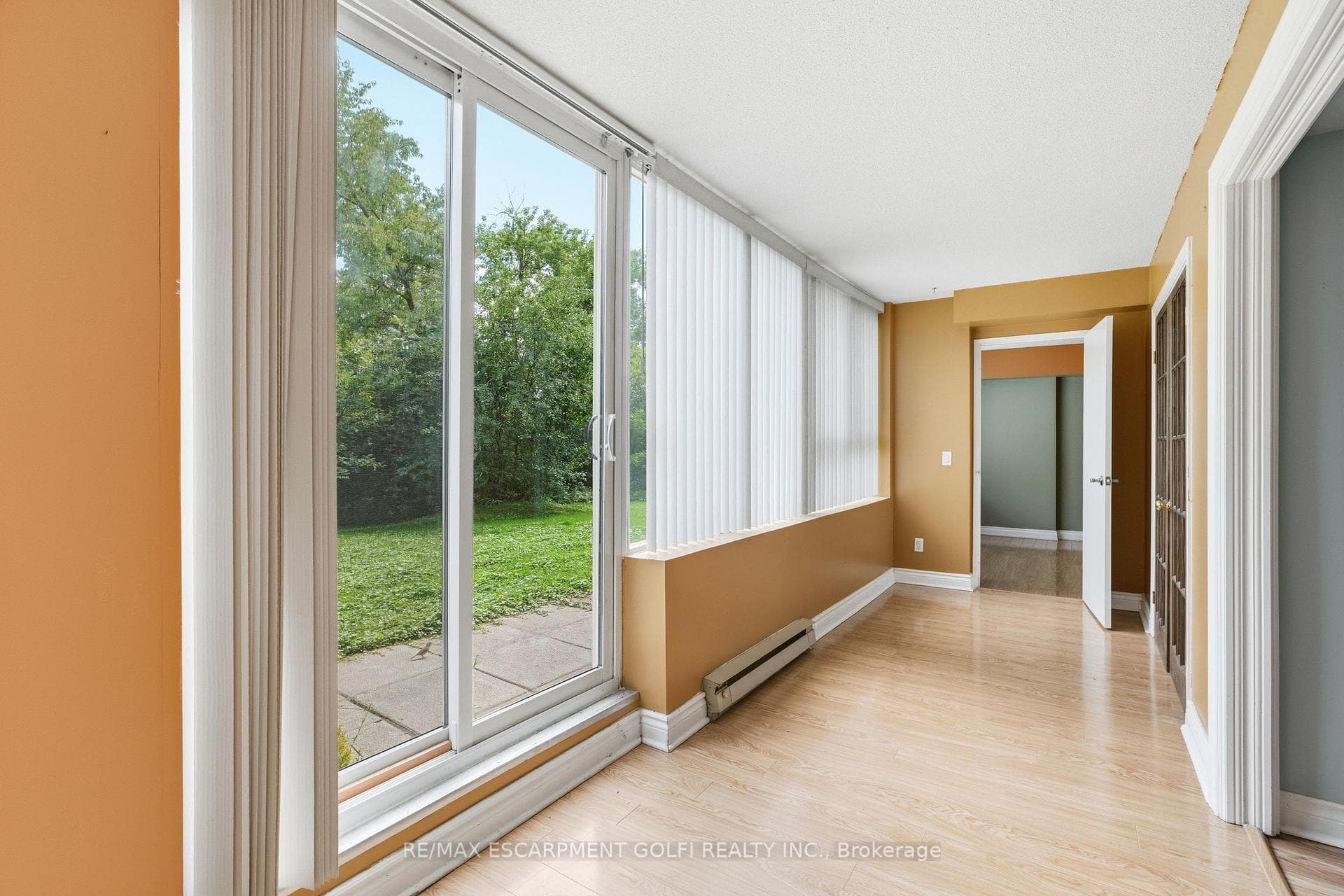 7 Gale Crescent Unit B3 photo 10