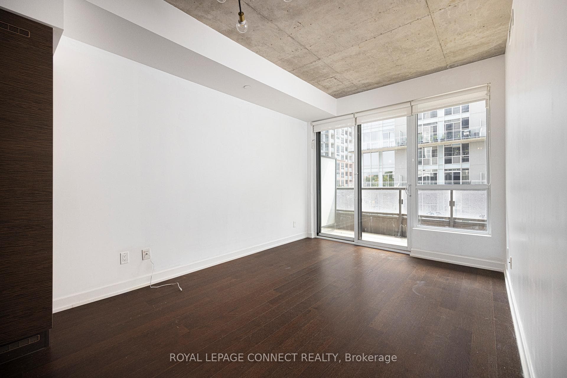 1030 King Street Unit 323 photo 4