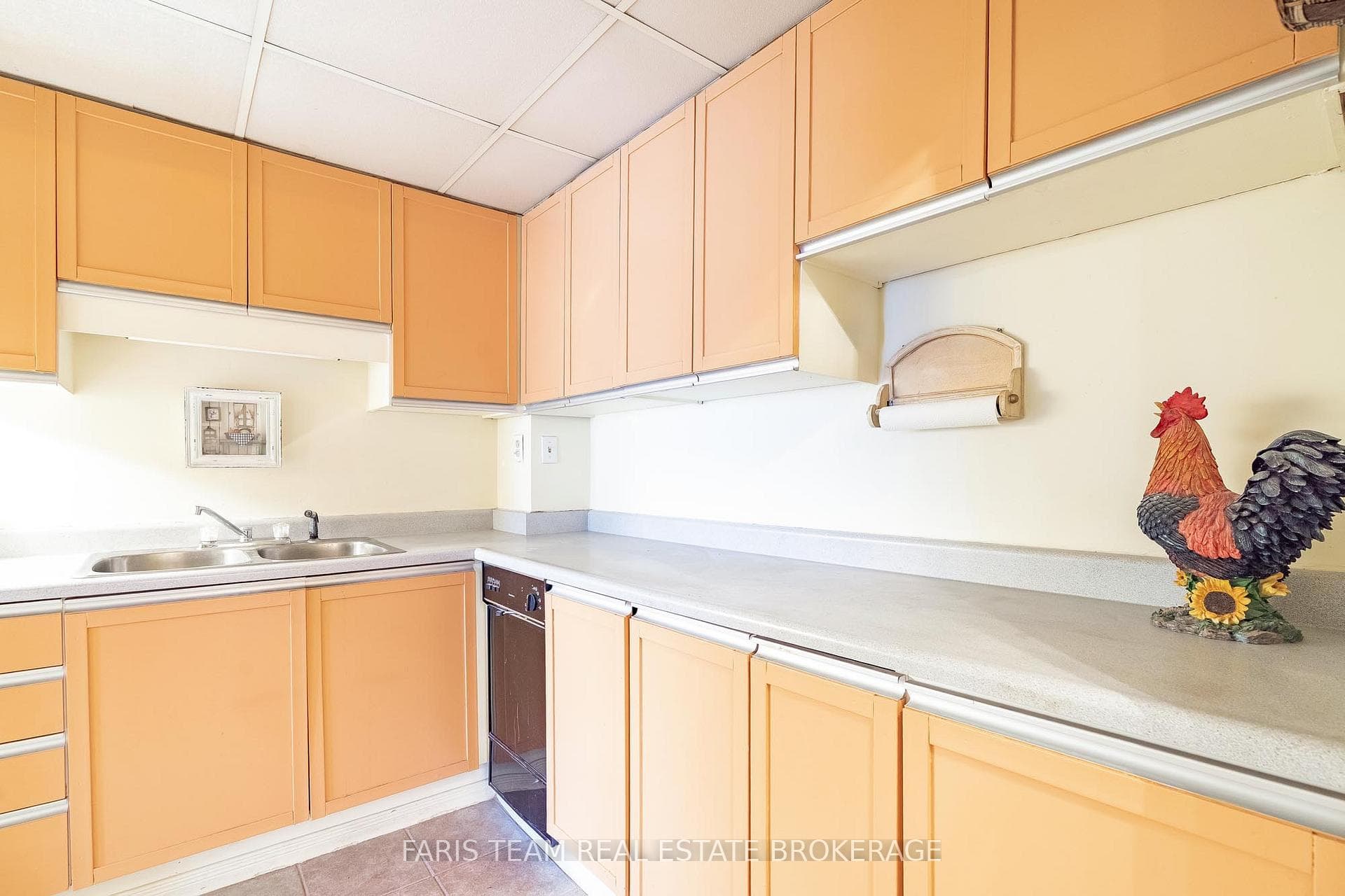2 Albert Street Unit 48 photo 6