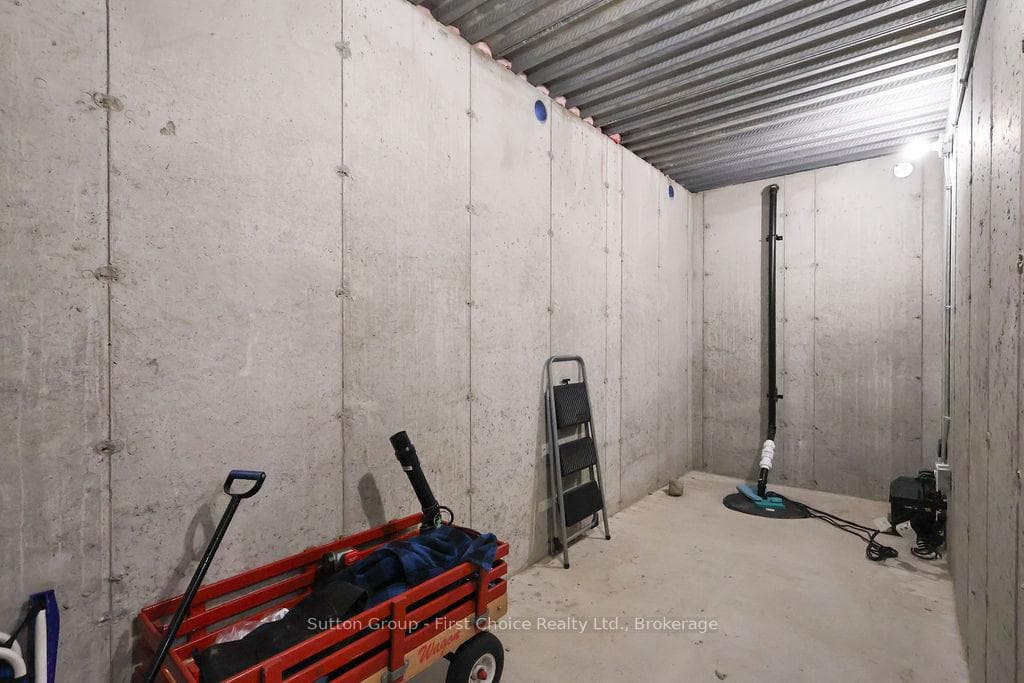 Cold Storage and Sump Pump