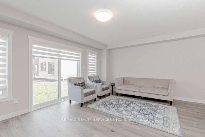 73 Wilkinson Avenue photo 9