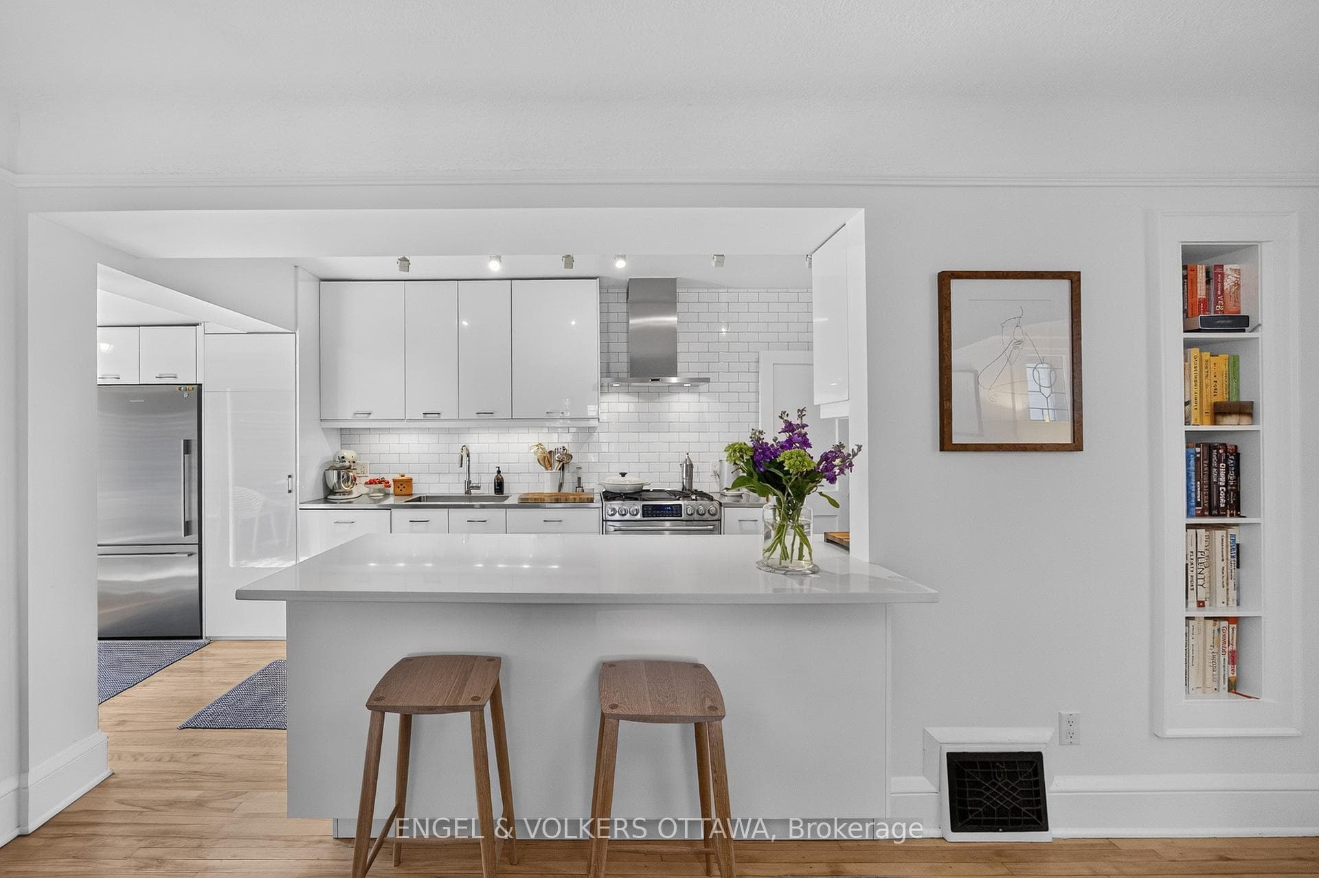 174 Hickory Street photo 17