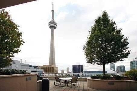 250 Wellington Street Unit 628 photo 10
