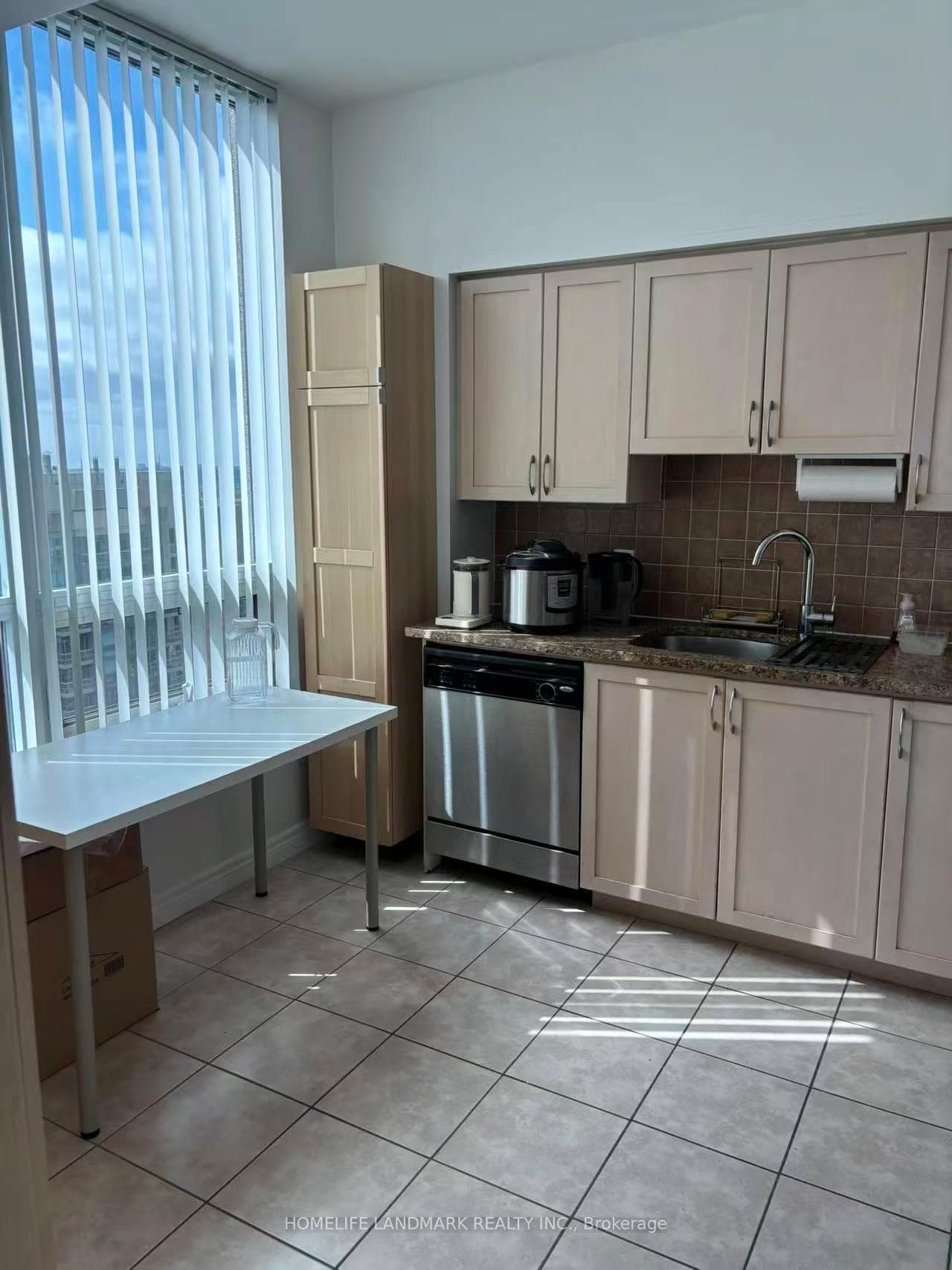 208 Enfield Place Unit 3103 photo 18