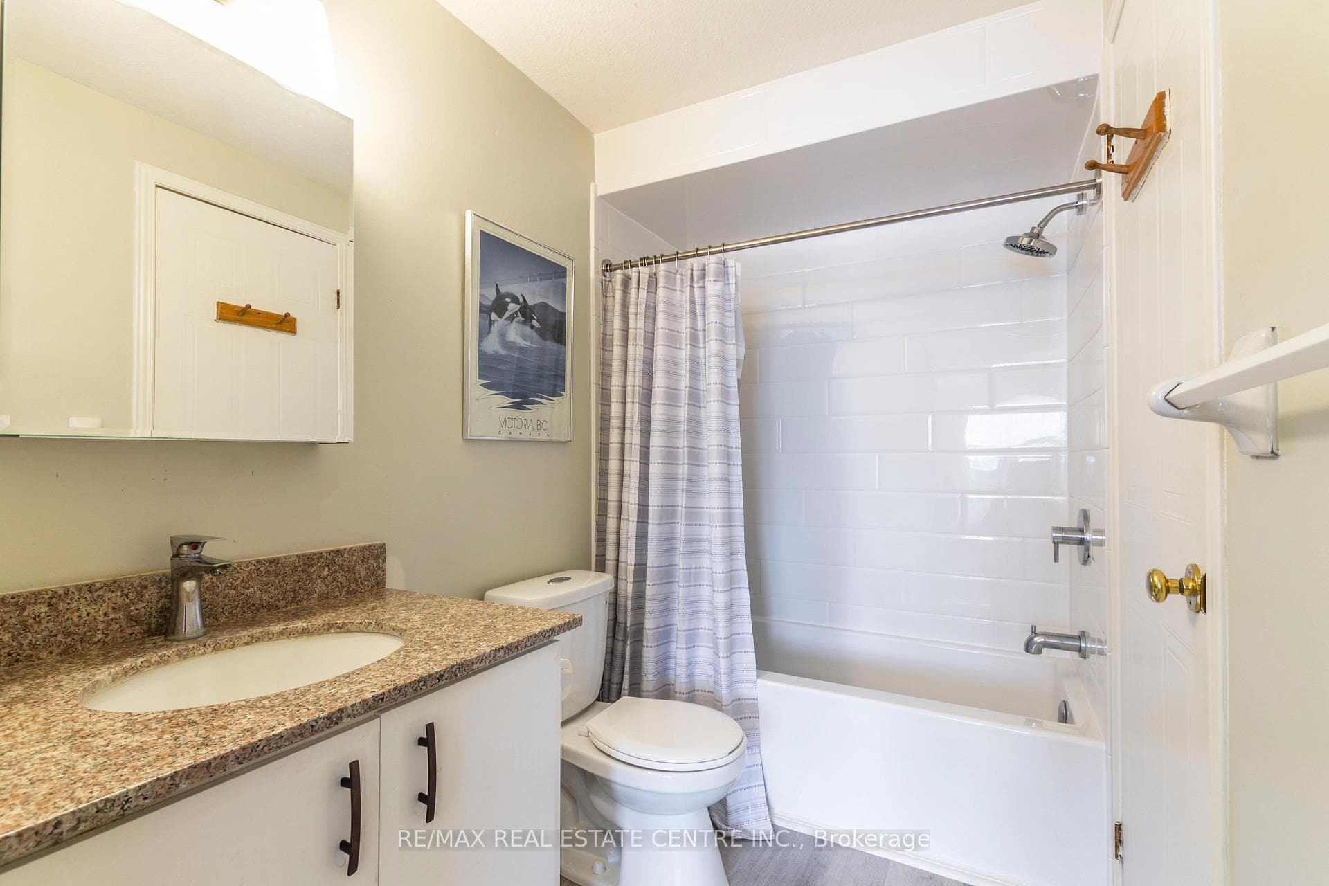 646 Columbia Forest Boulevard Unit B photo 15