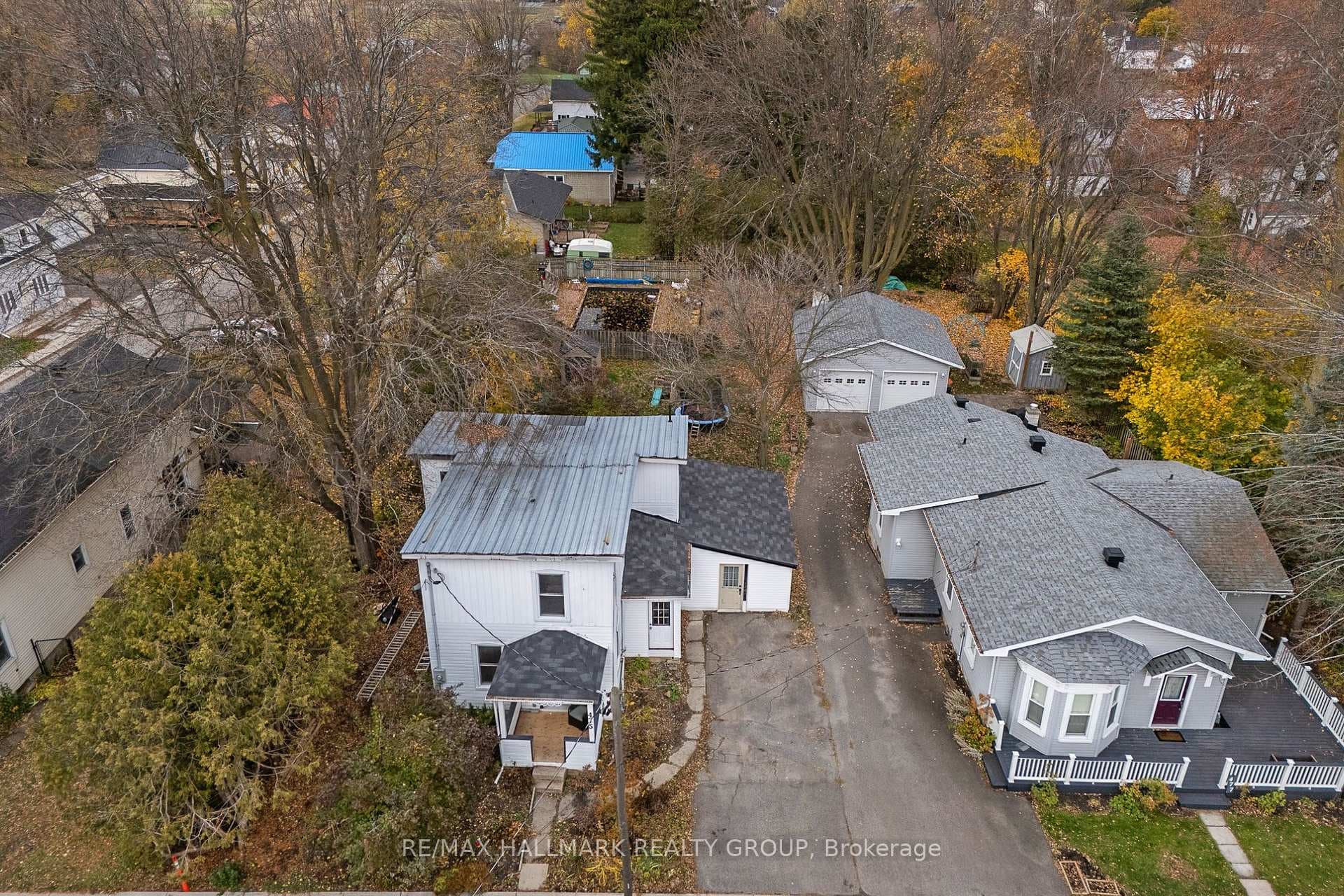 475 Centre Street photo 22