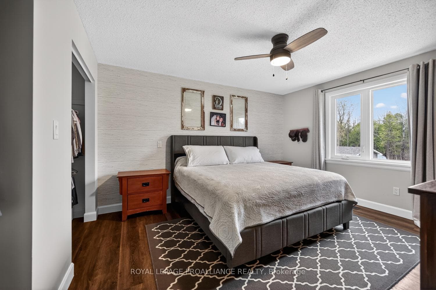 9 Willow Drive photo 15