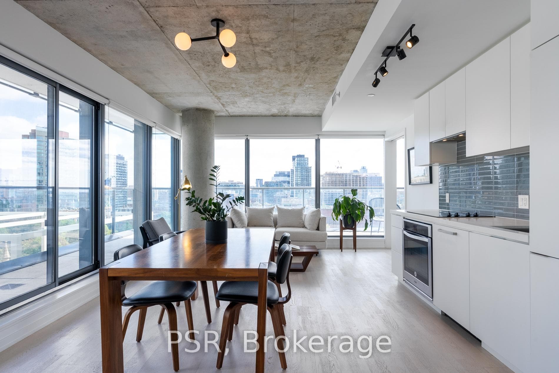 60 Colborne Street Unit 1202 photo 6