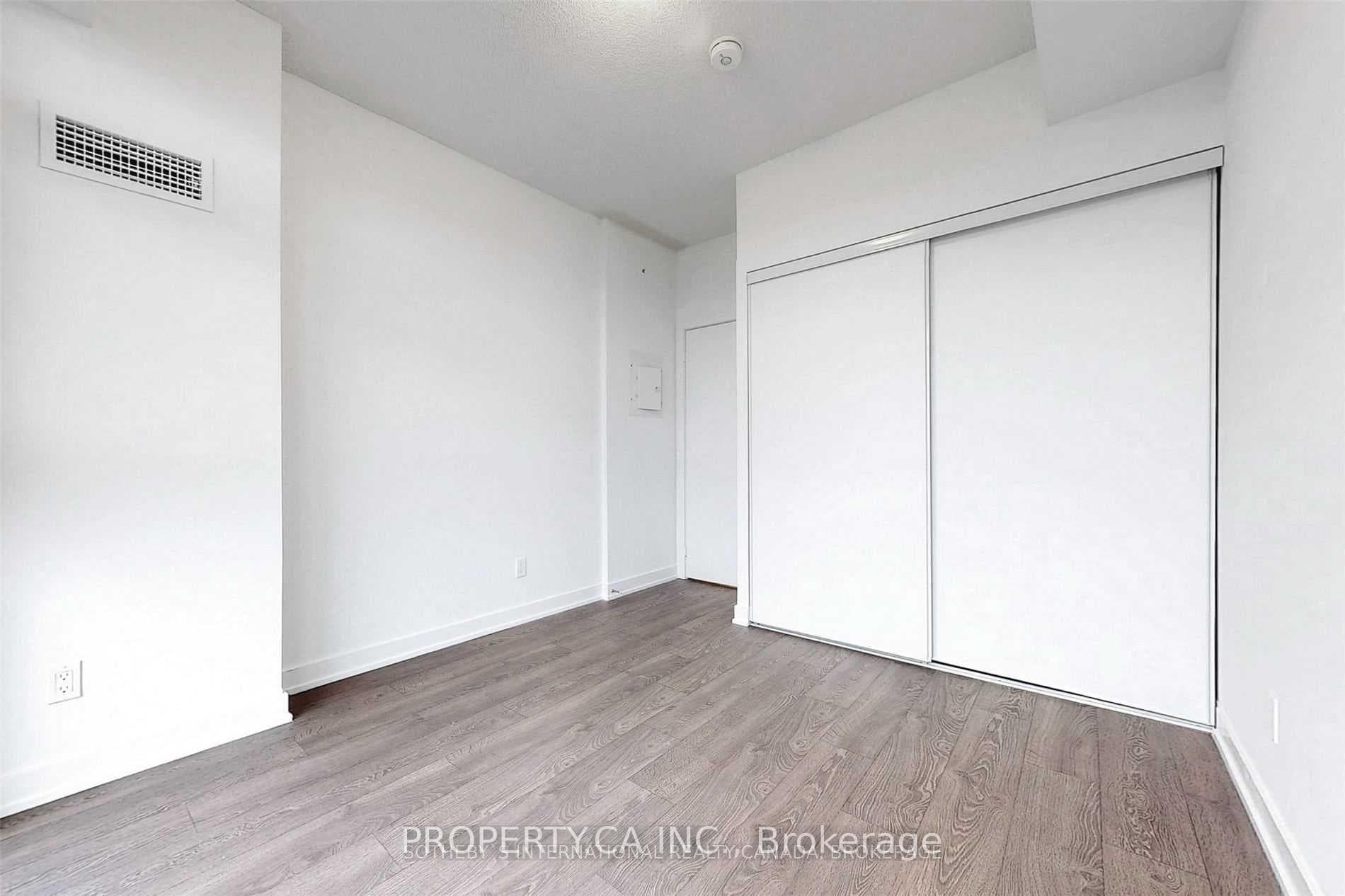 251 Manitoba Street Unit 1801 photo 19