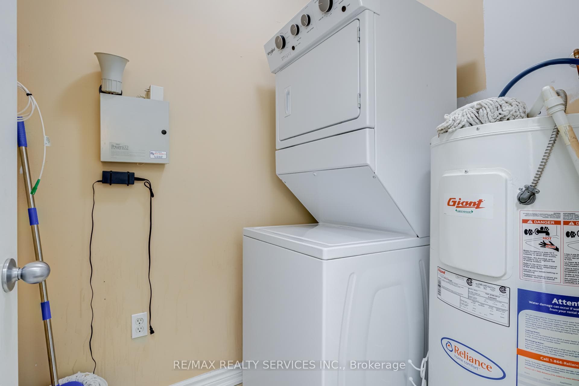 5070 Fairview Street Unit 105 photo 25