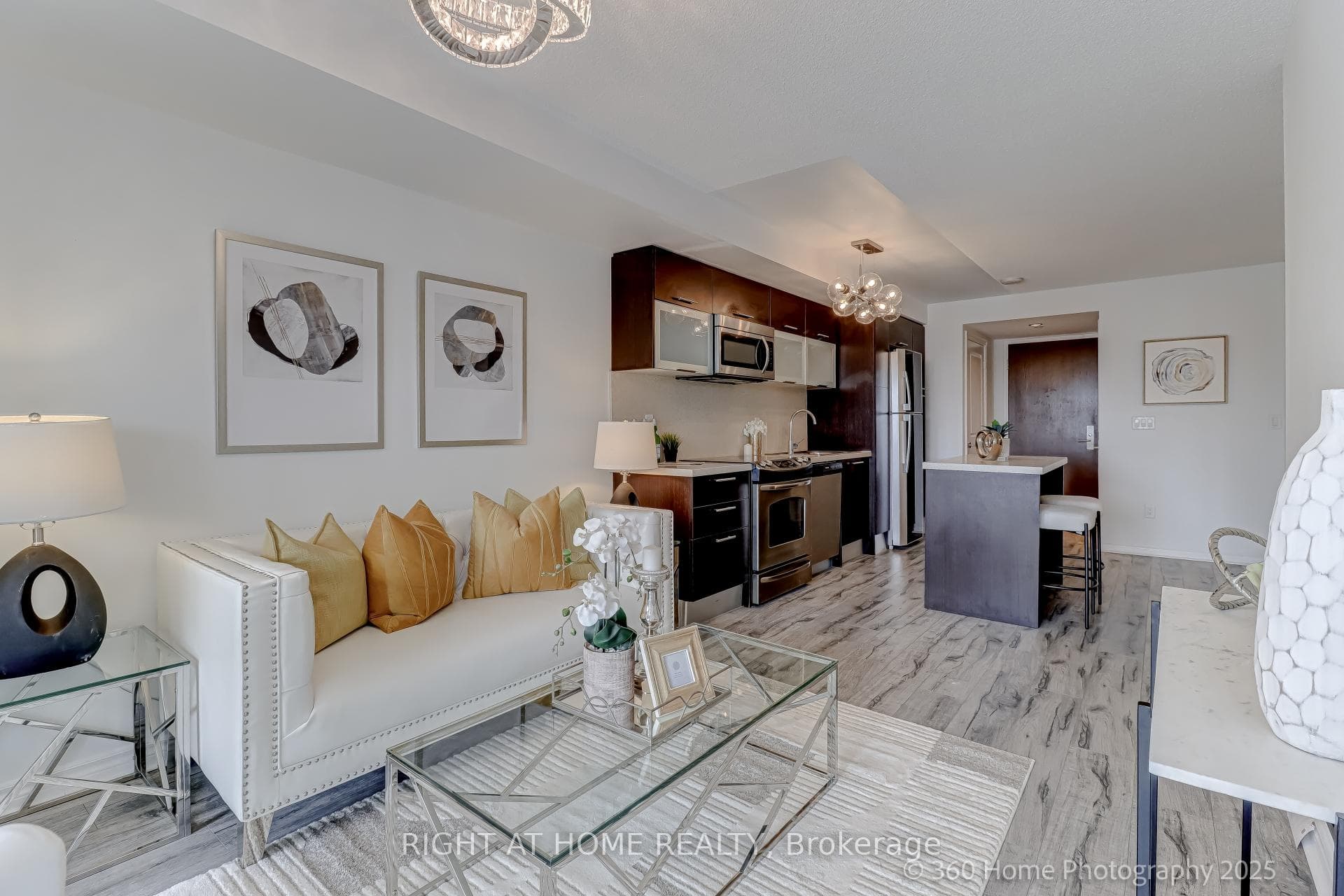 386 Yonge Street Unit 2513 photo 15