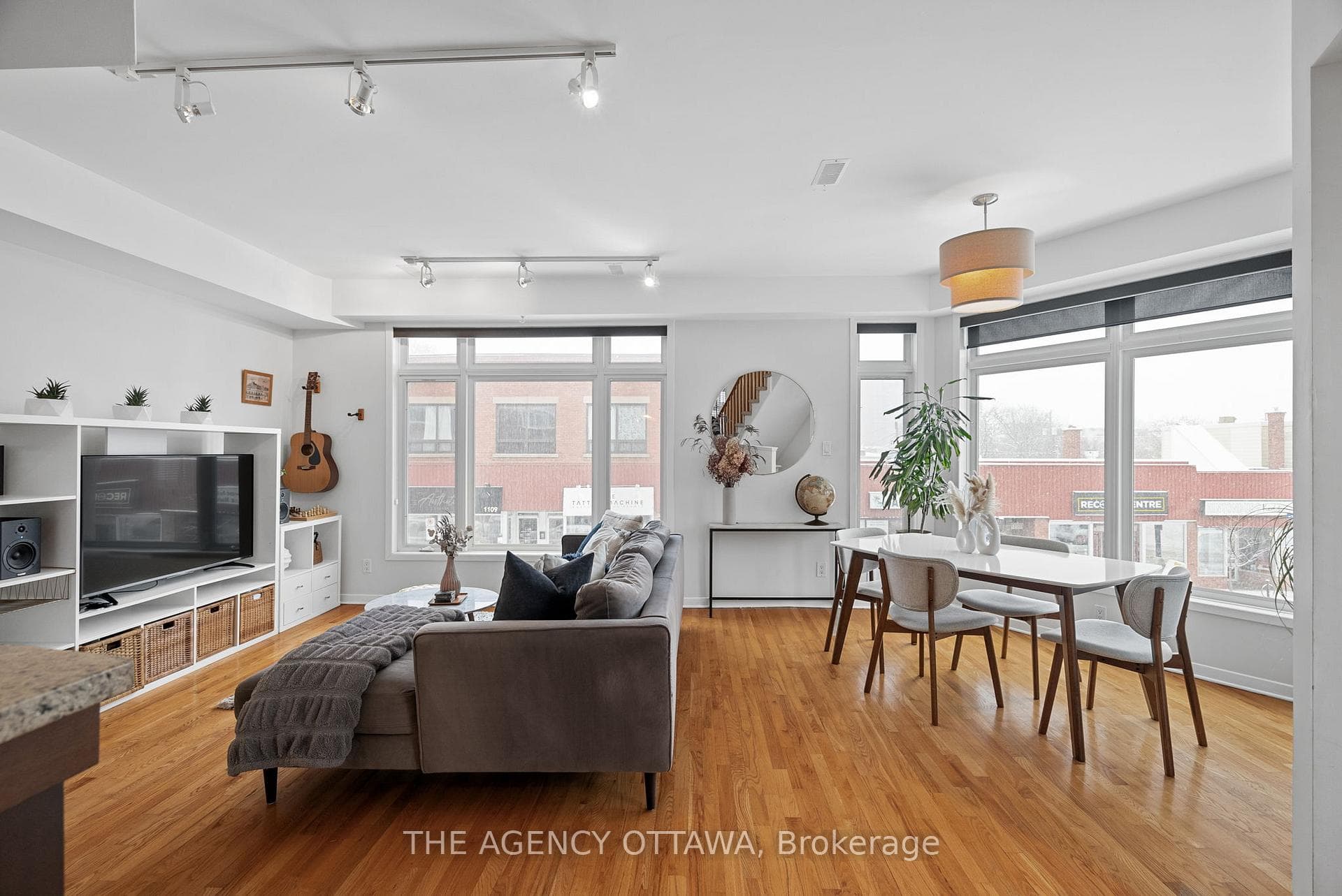 4 Sherbrooke Avenue Unit 1 photo 11