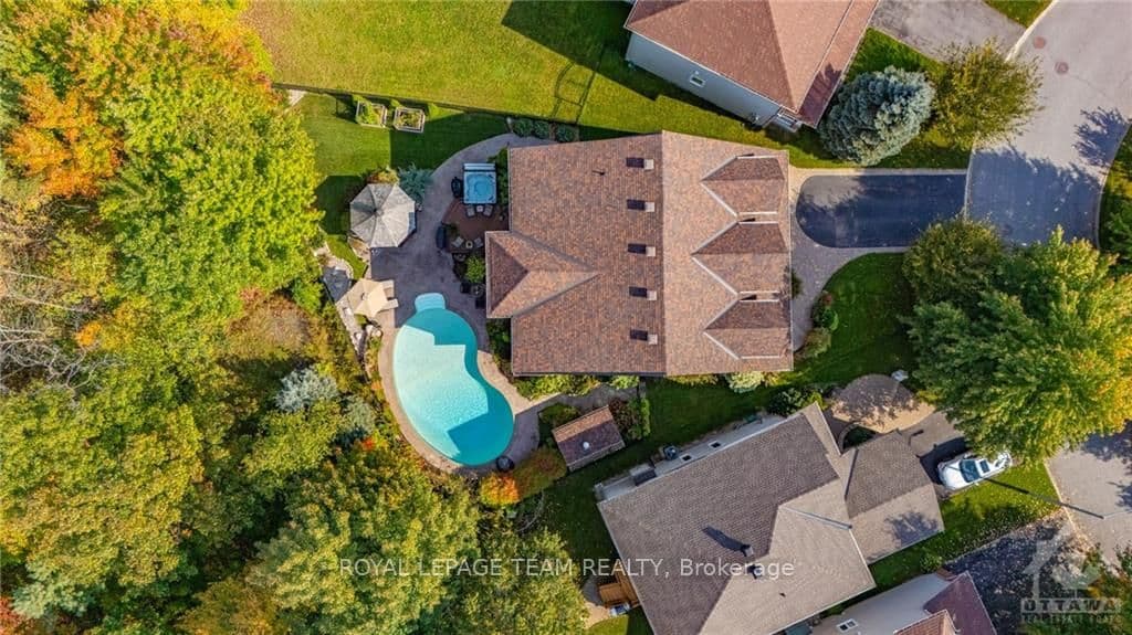 86 OSPREY Crescent photo 5
