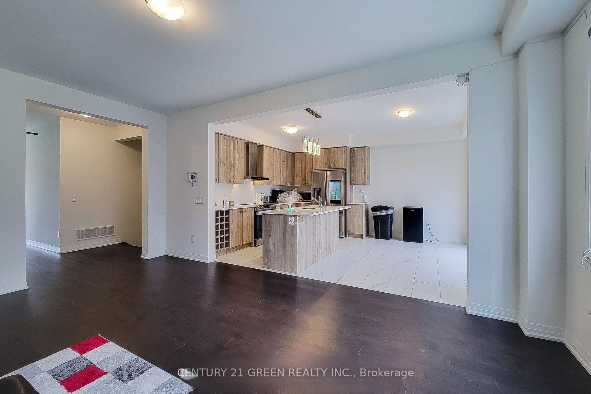 175 Spitfire Drive photo 9