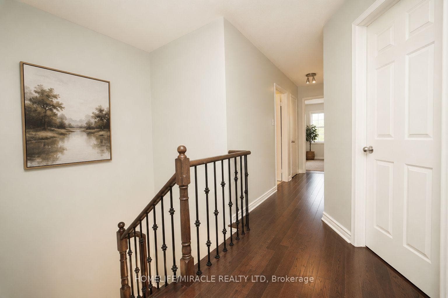29 Hemans Court photo 16