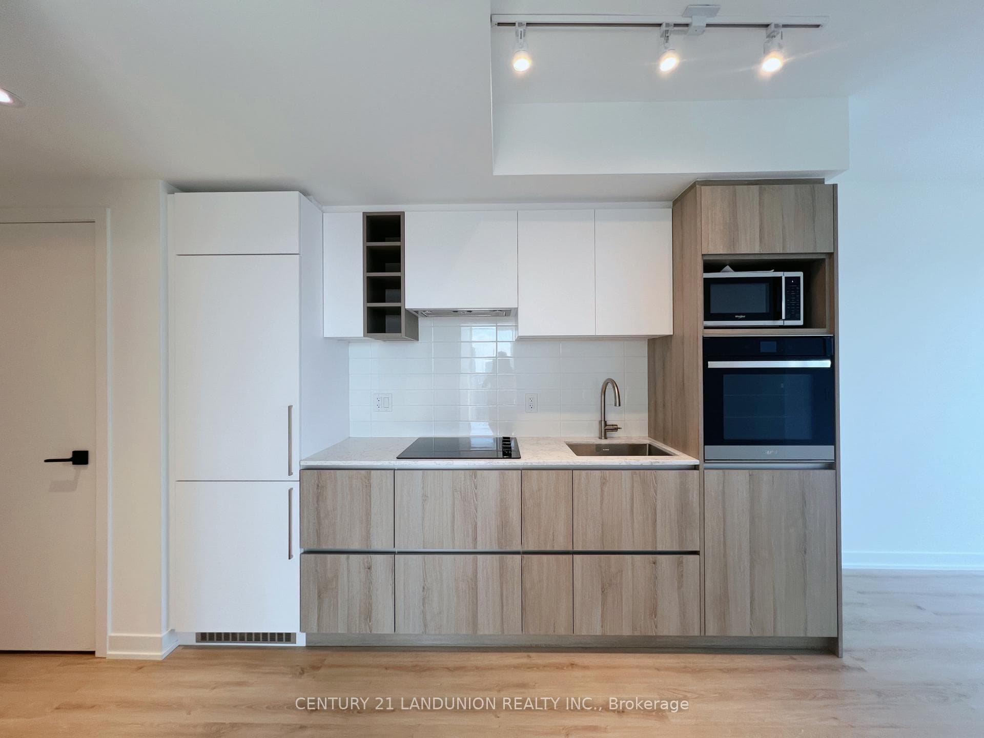 319 Jarvis Street Unit 3802 photo 8