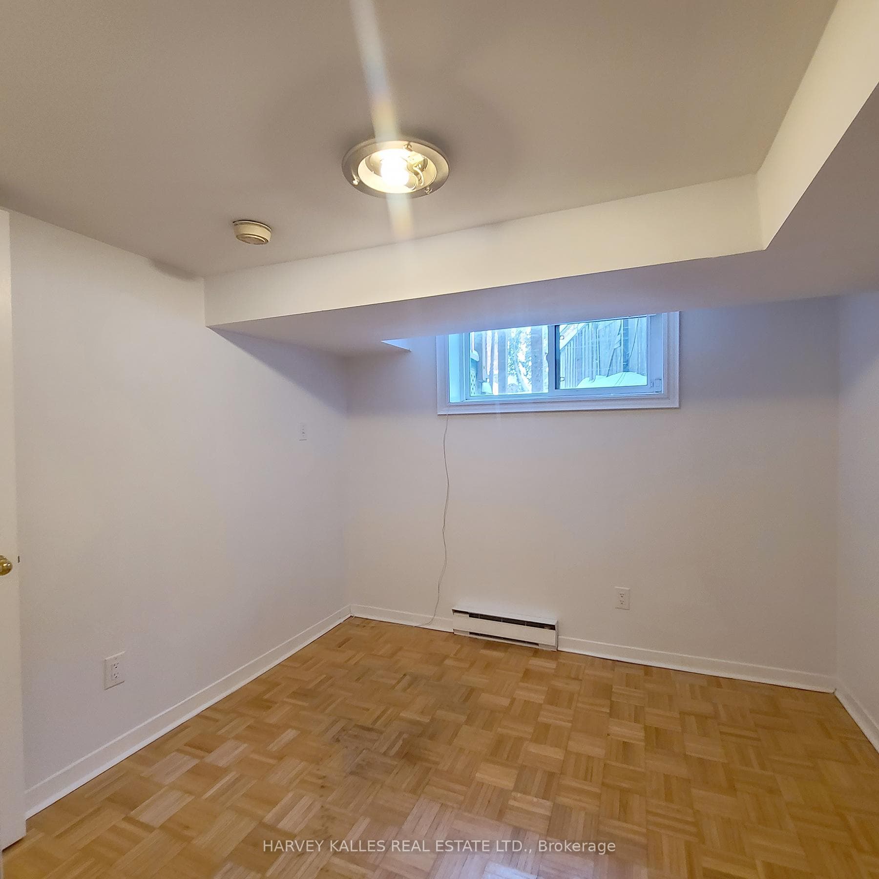 98 Lowther Avenue Unit Lower photo 10