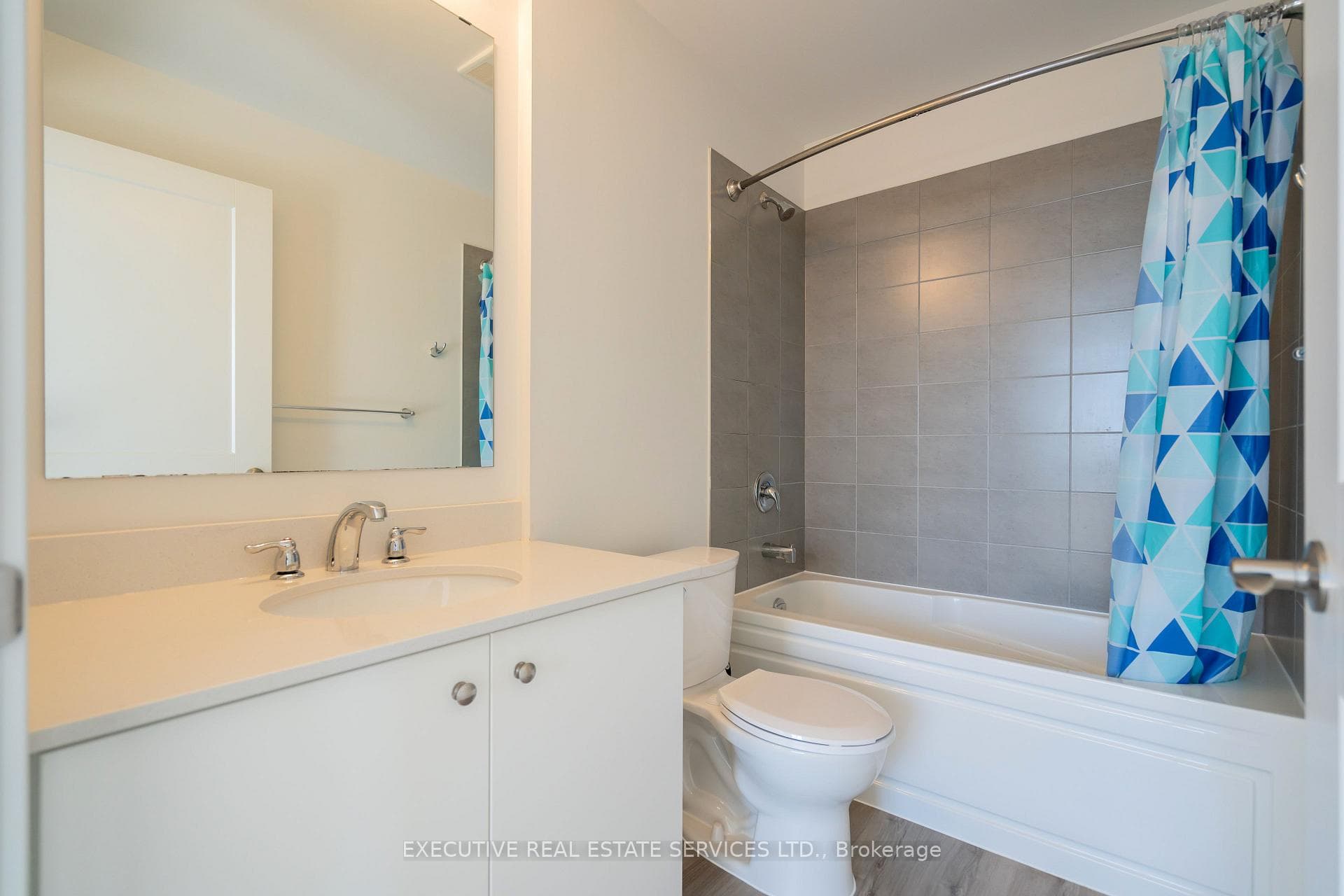 251 Northfield Drive Unit 322 photo 33