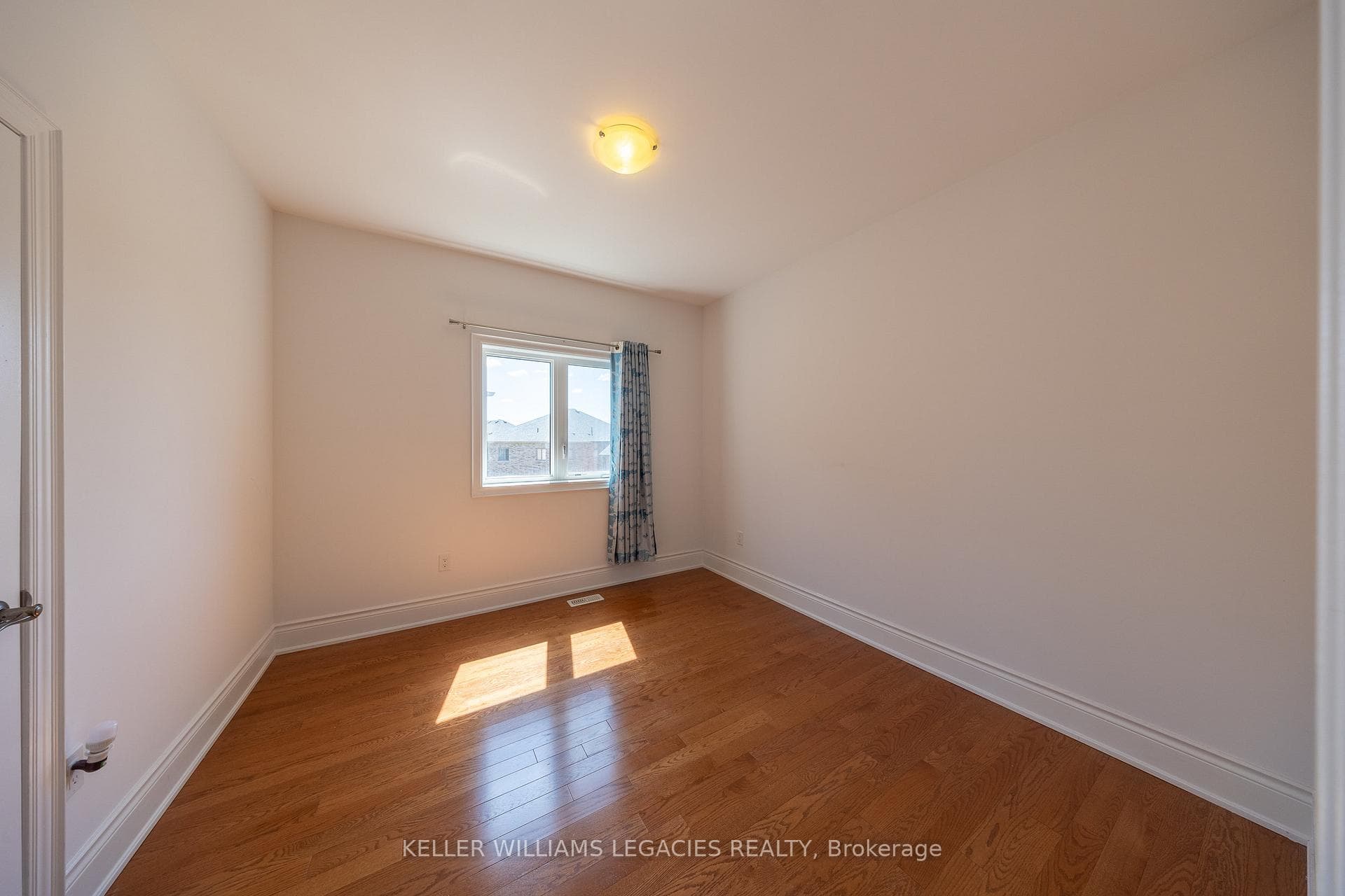 60 Caria Court Unit Main photo 18