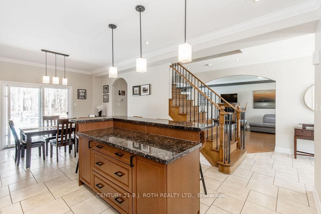 12 Lloyd Cook Drive photo 7