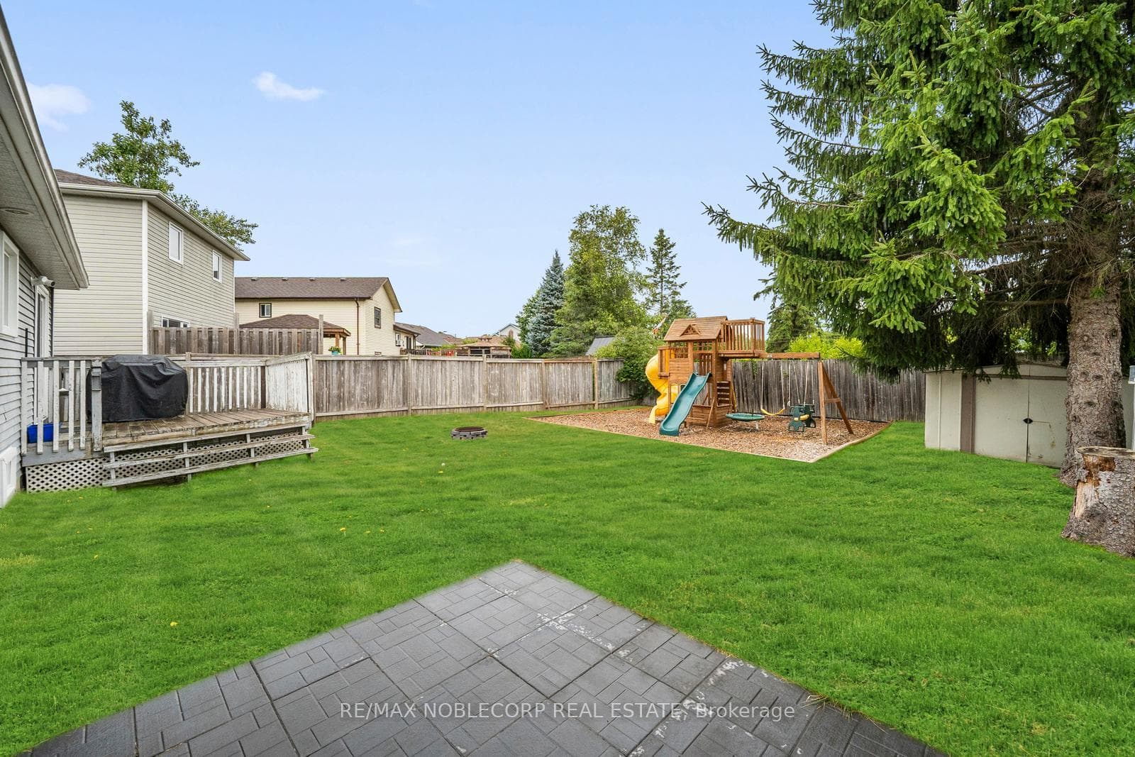 3 Shawn Avenue photo 43